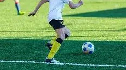 杜兰特首节高效爆发，半场仅7投4中便揽下20分，得分盛宴！